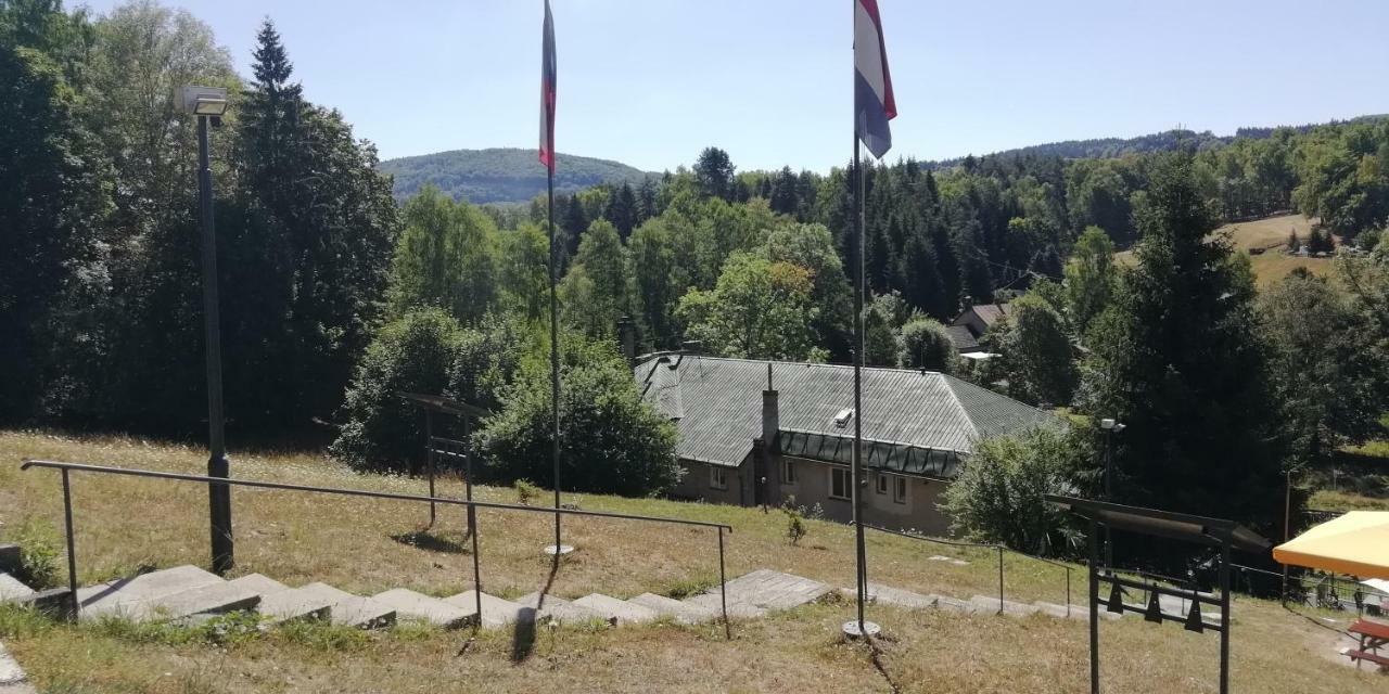 Hotel Olivin Kytlice Hiker Huts Exterior foto